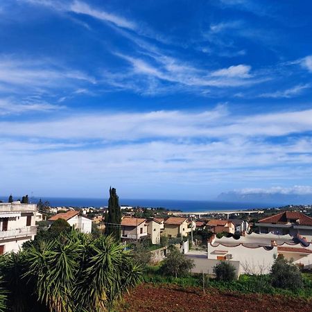 appartamento in villa splendente Castellammare del Golfo Esterno foto