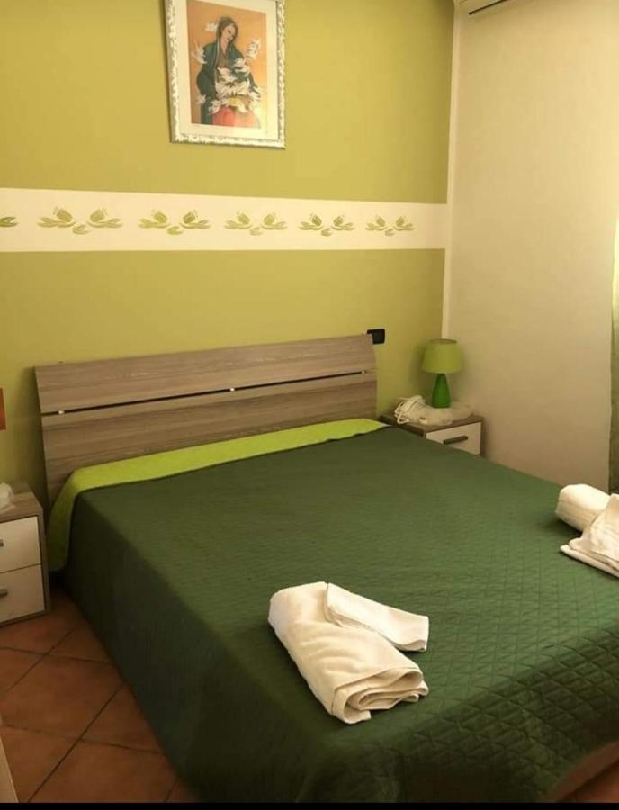 appartamento in villa splendente Castellammare del Golfo Esterno foto