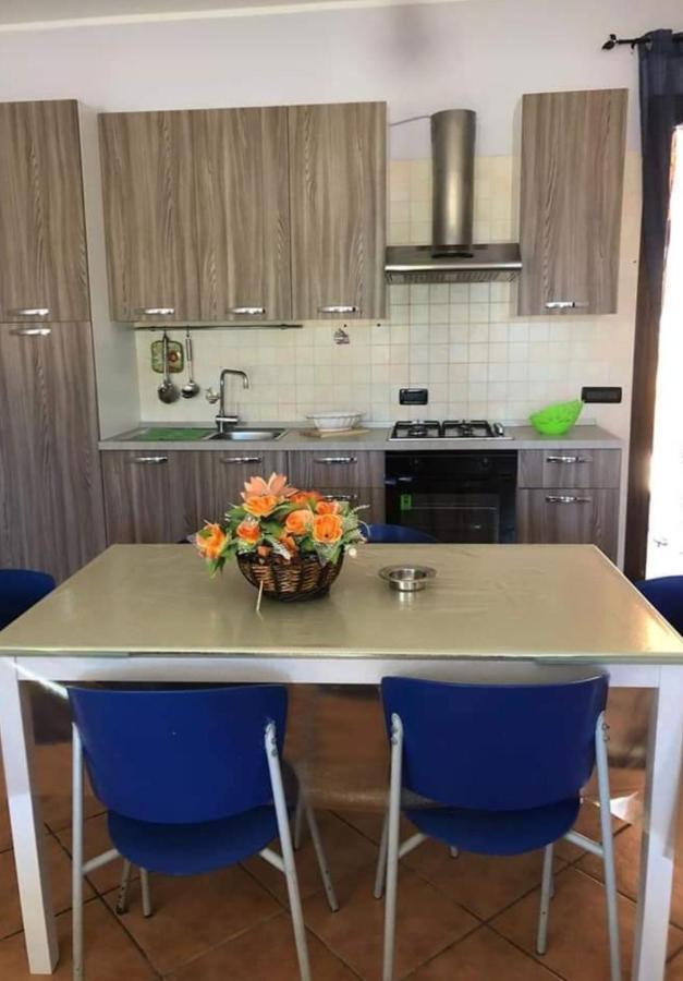 appartamento in villa splendente Castellammare del Golfo Esterno foto